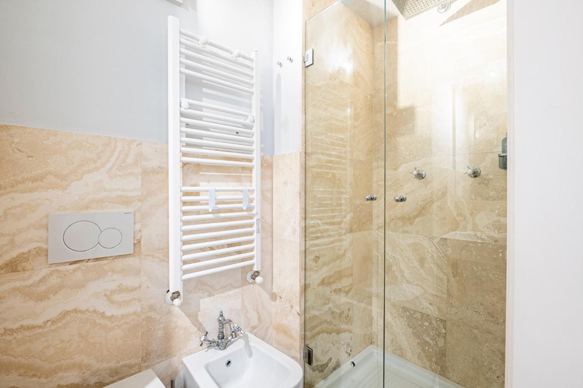 Suite In Pz. Michelangelo: Due Camere Con Due Bagni Florence Luaran gambar