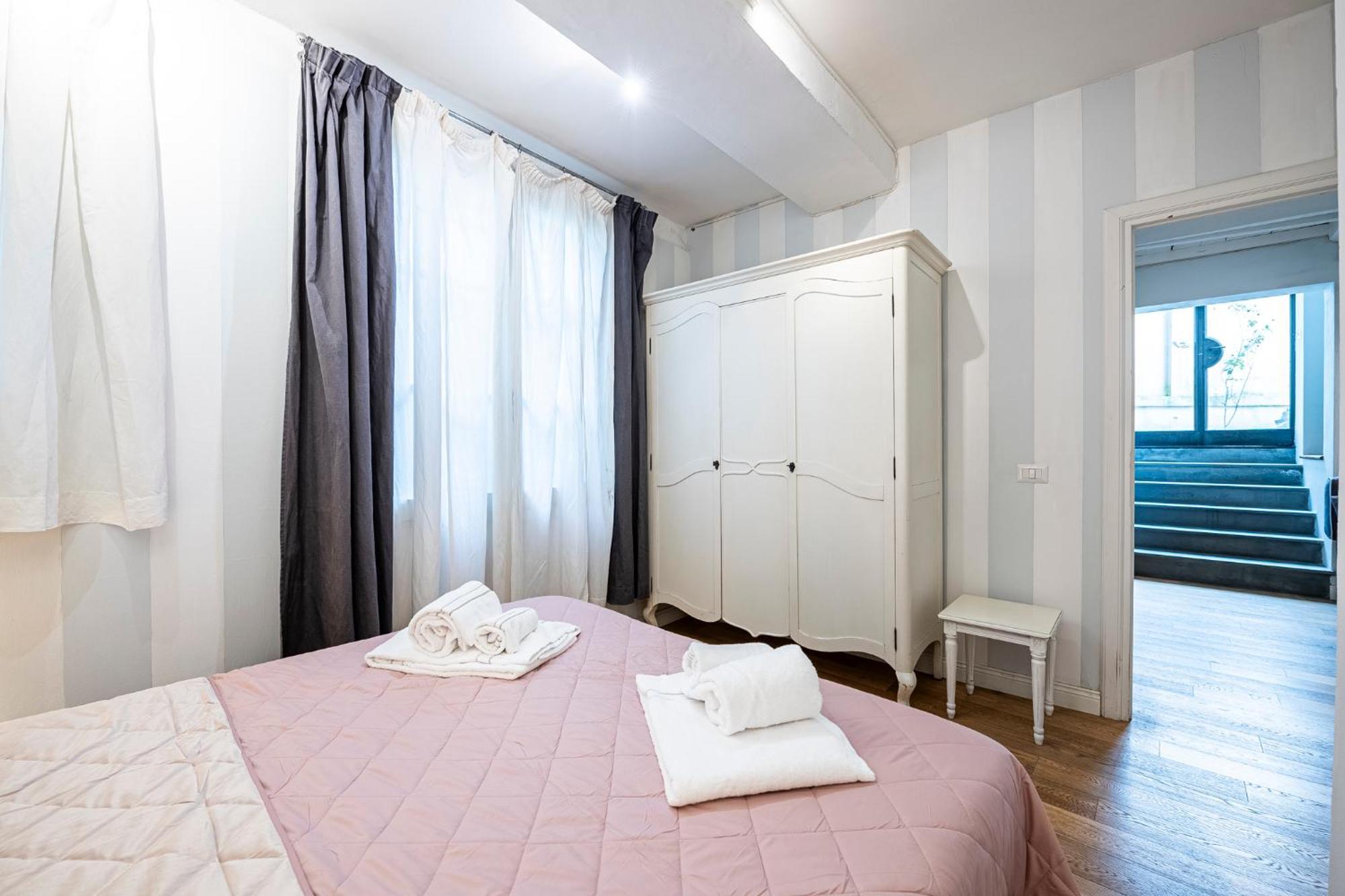 Suite In Pz. Michelangelo: Due Camere Con Due Bagni Florence Luaran gambar