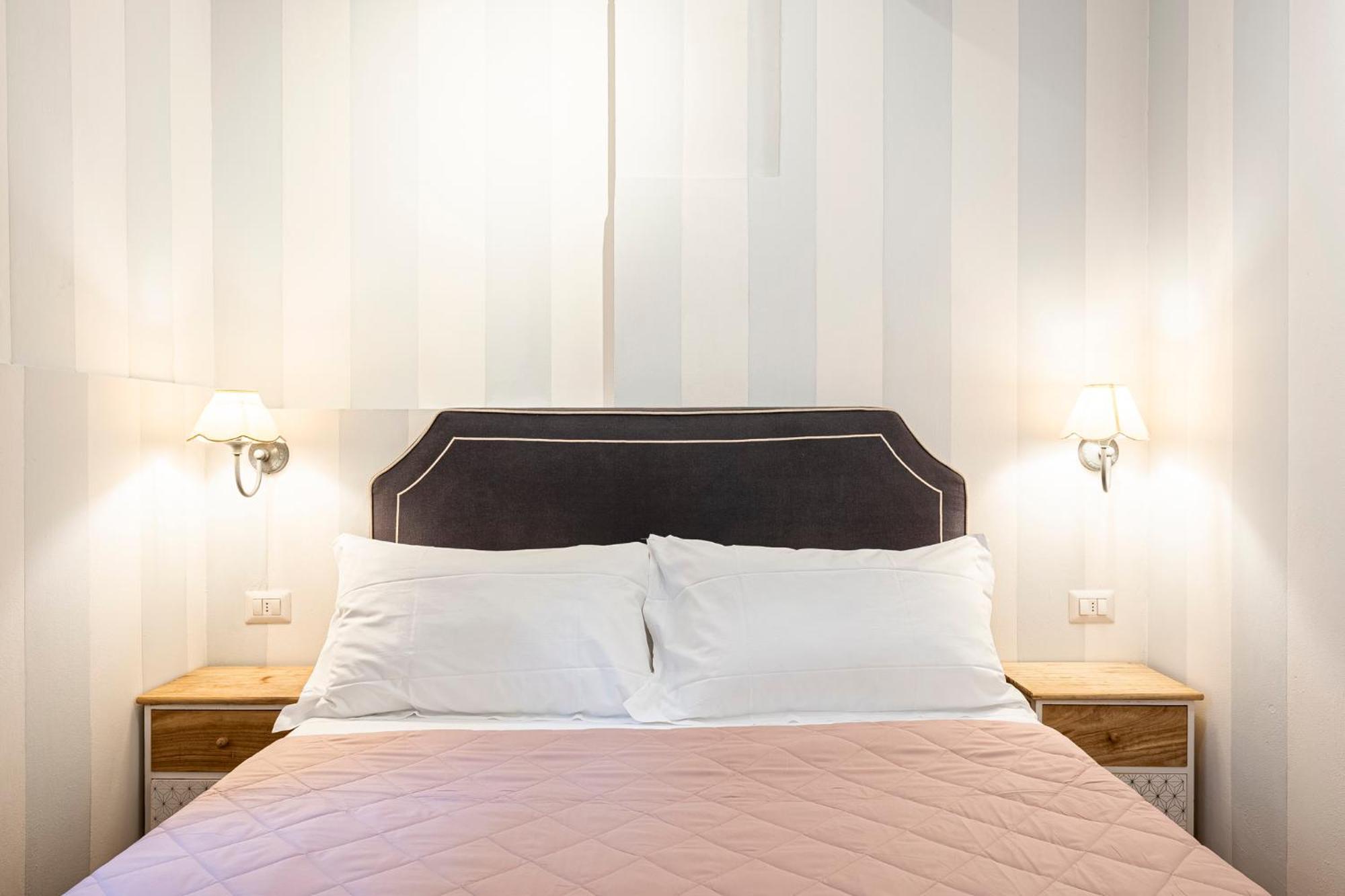 Suite In Pz. Michelangelo: Due Camere Con Due Bagni Florence Luaran gambar
