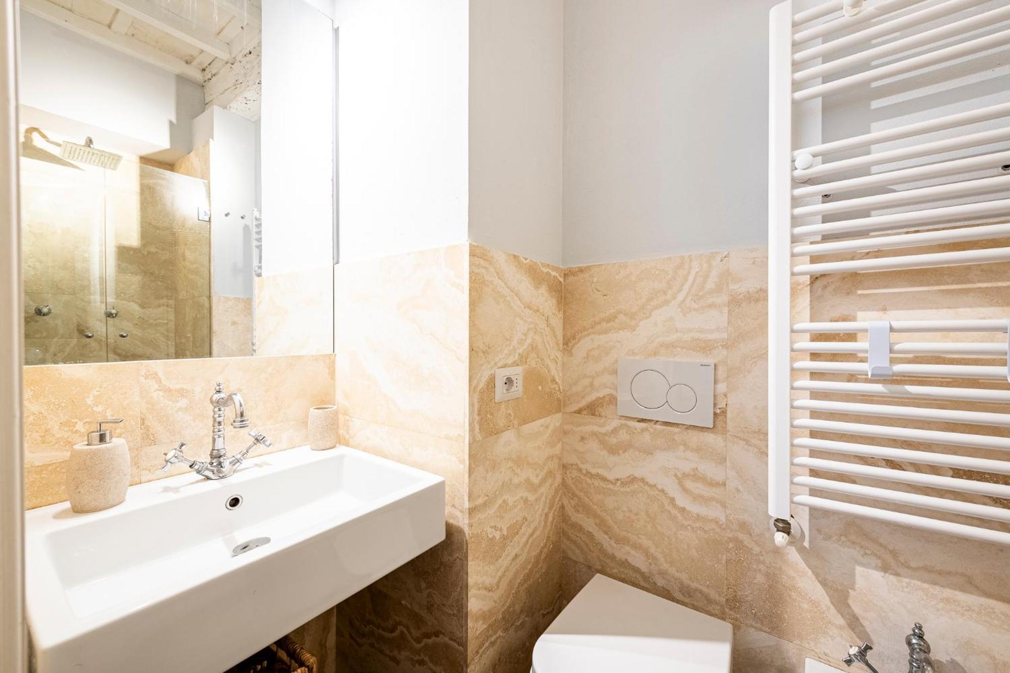 Suite In Pz. Michelangelo: Due Camere Con Due Bagni Florence Luaran gambar